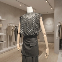 Nouvelle Collection 2026 : Ensembles Femme Tendance – Hauts et Jupes Élégants à Pois Respirants avec Poches pour l'Été (OEM/ODM)