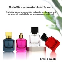 Flacon de parfum coloré de 50 ml en verre épais carré, imprimé sérigraphié, pour huiles essentielles et cosmétiques, vaporisateur de voyage