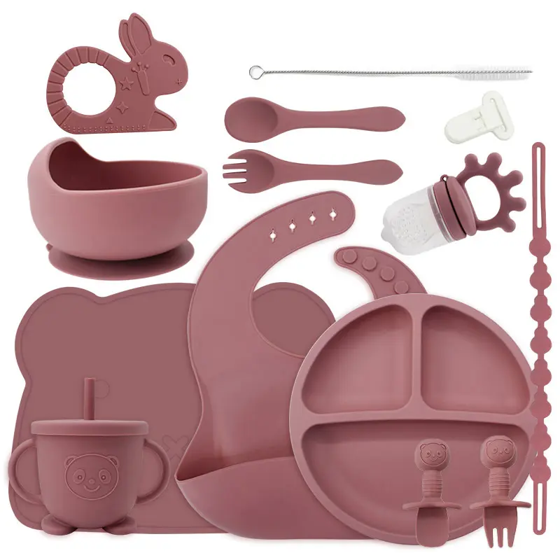 Produits pour bébés très vendus ensemble d'alimentation en silicone 14 pièces ensemble de vaisselle pour enfants en silicone sans BPA meilleur coffret cadeau