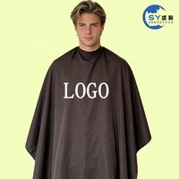 Vente en gros de cape de coiffure pour salon de coiffure, en polyester imperméable, écologique, couleur chocolat, avec logo personnalisé, 160*140cm, salon de beauté
