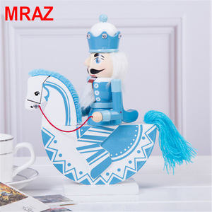 M23003 <span class=keywords><strong>MRAZ</strong></span> 25cm Décoration de Noël en gros Cheval à bascule rose Soldat Casse-Noisette en bois Ornement musical - Product Image 3