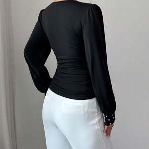 Nouveau T-shirt ajusté à manches longues pour femme, col en V, orné de perles, couleur unie, tendance - Product Image 6