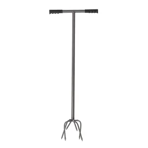 Coltivatore da giardino timone con manico lungo strumenti spike del suolo aeratore manuale per prato vendite dirette in fabbrica