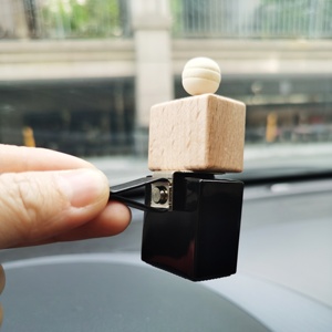 Bottiglia di Profumo in Vetro da 8ml con Tappo e Bastoncino in Legno Naturale, Diffusore per Auto, Bottiglia Nera per Bocchette di Ventilazione - Product Image 6