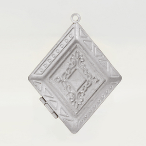 Vòng Cổ Mề Đay Ảnh Hình Bọ Rùa Và Hình Lục Giác Mặt Dây Chuyền Mề Đay Khung Ảnh Trống Vòng Cổ Bản Lề - Product Image 1