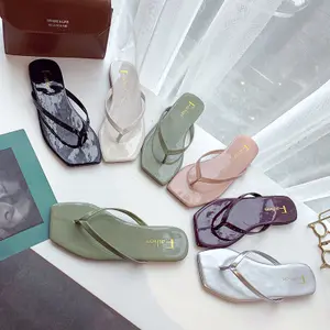 Pantoufles plates et durables pour femmes, ensemble sandales décontractées, chaussures d'extérieur avec diamant brillant, nouvelle collection printemps-été 2020