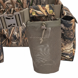Ceinture de chasse en gros à motif forestier avec pochettes pour leurres, porte-bouteille et sac de rangement hydrofuge pour l'entraînement - Product Image 1