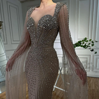 Robe de soirée de luxe Serene Hill LA72575D ornée de perles avec manches cape, collection 2026, haute couture, robe de soirée de célébrité pour femme