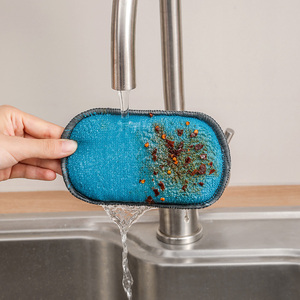 Microfiber Scrubber Sponges Used for non-stick cookware Heavy duty Dishes Washing Scrubber Easily wipes off oil stains - Product Image 4