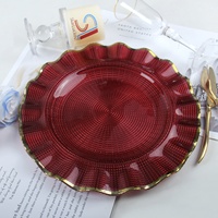 StarLuckINT Assiettes de présentation vintage en verre vert de 13 pouces avec bord rouge et doré, élégantes, faites à la main, à bords pliés à chaud, pour mariages