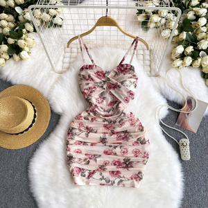 Vestidos Mini Bodycon Florais de Verão para Mulheres com Alças Finas e Decote Coração - Product Image 1