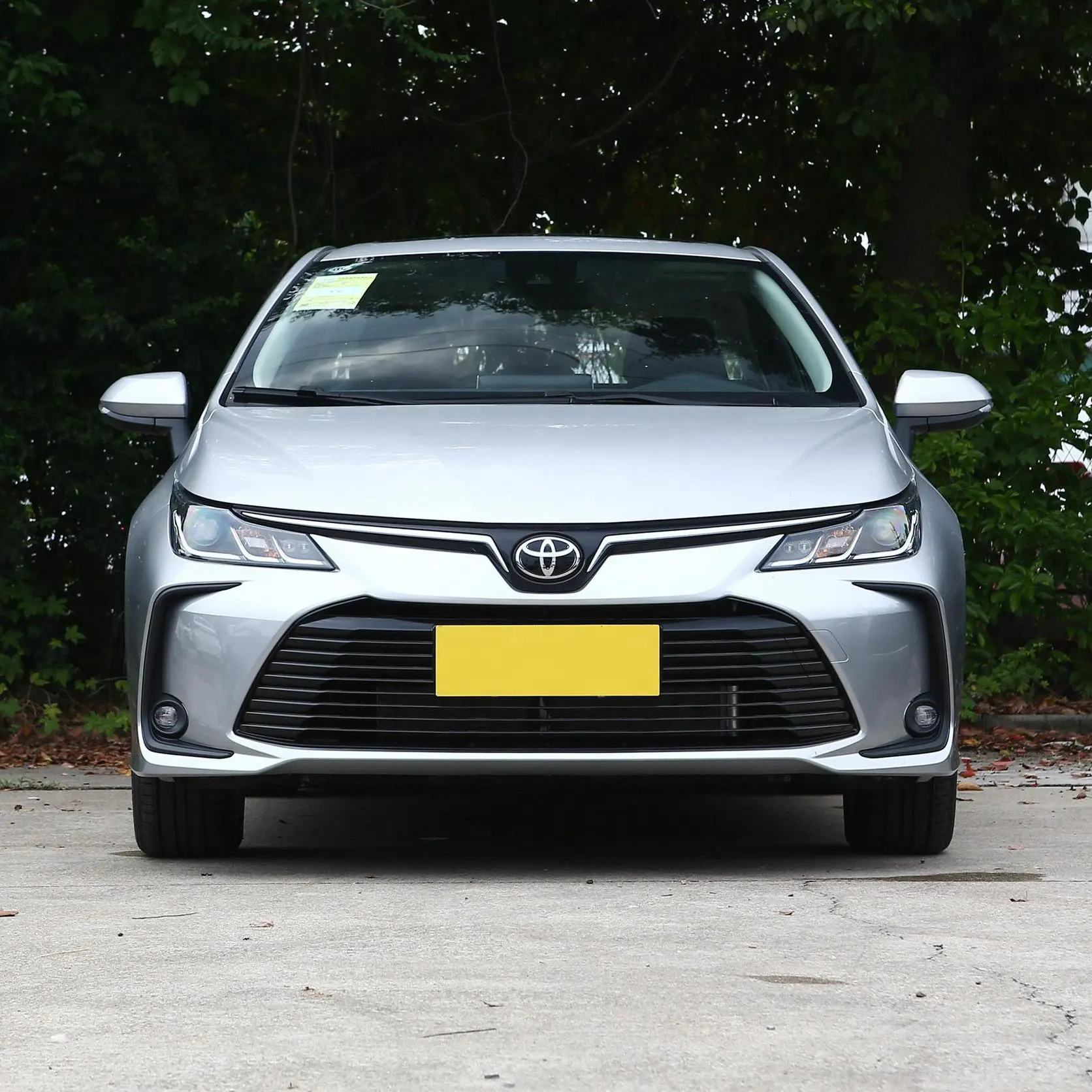 Toyota sedán Toyota Corolla Vehicle Edition coche de gasolina es el coche nuevo más barato