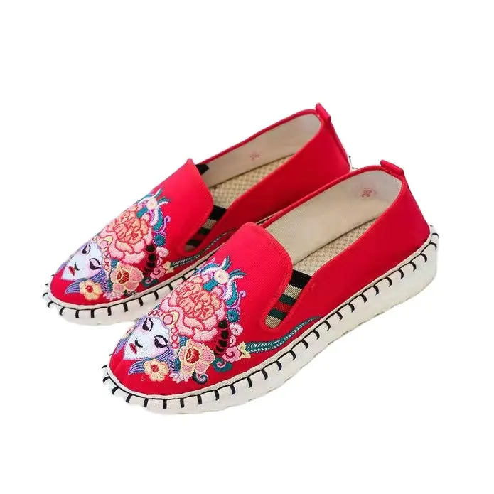Women's red flat shoes chinese embroidered casual shoes women shoes direct from the factory