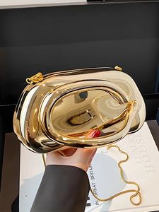 Borsa a <span class=keywords><strong>Tracolla</strong></span> Mini Alla Moda in Acrilico con Catena Metallica per Feste ed Eventi Serali - Product Image 2