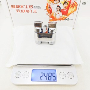 Juego de Accesorios para Inodoro Omuyu de Latón, Grifo de Una Entrada y Dos Salidas con Pistola de Agua, Juego de Bidé Multifunción - Product Image 5