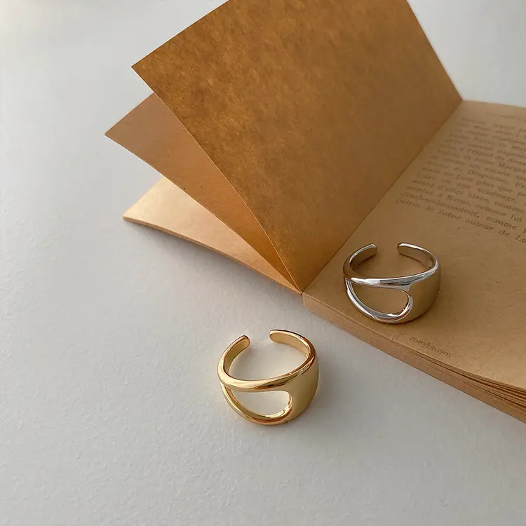 2022 Nieuwe Verstelbare Open Dames Zinvolle Goud Zilver Kleur Ringen Sieraden Gift Chunky Ringen Voor Vrouwen