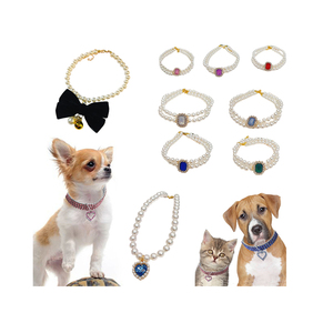 Nuevo <span class=keywords><strong>Collar</strong></span> Elegante Ajustable de Plástico con Estampado, Adornado con Pedrería, para Cachorros y Gatos, con Bonito Lazo y Colgante de Perlas para Mascotas - Product Image 1