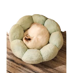 カスタマイズ可能なInsスタイルの猫と犬の一般的なマットペット秋冬プラス植毛と肥厚丸い花猫と犬の犬小屋
