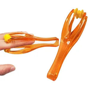 Groothandelsprijs Handheld Bloedcirculatie Tool Stress Reliëf Plastic Handverzorging Ontspannen Dubbele Rubberen Roller Vinger Massager