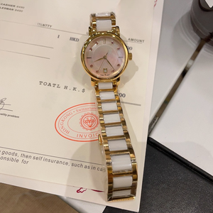 Elegante Reloj de Pulsera para Mujer con Esfera de Nácar, Marcadores de Cristal, Caja en Tono Dorado para Uso Diario y de Oficina Longinesing - Product Image 6