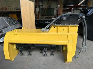 Kubota trang trại thiết bị flail tập tin đính kèm mini máy xúc Máy cắt cỏ/flail máy cắt cho 3-6 tấn cung cấp 1 Bộ 2 đột quỵ động cơ 4 cm - Product Image 5