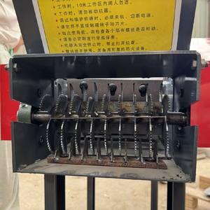 Coupeur de paille diesel hachoir à fourrage pour l'herbe tige de maïs paille de riz paille de blé ensilage sur ferme laitière - Product Image 5