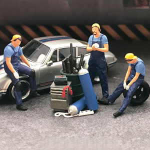Figurine miniature 1:64 : Motocycliste, pilote de course et <span class=keywords><strong>réparateur</strong></span> en salopette - Product Image 3