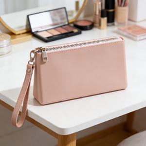 Sacs cosmétiques en silicone écologiques résistants à l'eau avec fermeture éclair, petits et doux, personnalisables avec logo, pour le bien-être, vente en gros - Product Image 4