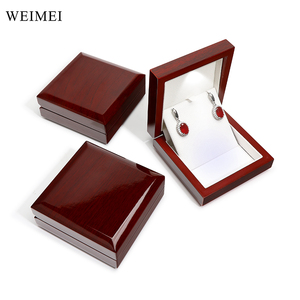 WeiMei personnalisé logo carré en bois led boîte d'emballage de bijoux collier bague boucle d'oreille boîte d'emballage - Product Image 2