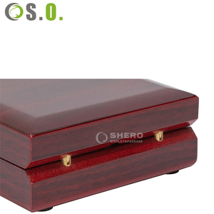 Caja de Madera Personalizada con Grabado para Guardar Fotos de Boda, con Luz LED - Product Image 2