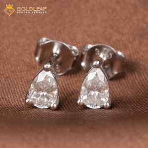 ต่างหูเพชรโมอิสซาไนต์ทรงหยดน้ำ/ทรงกลม รุ่น S925 เงินแท้จาก Goldleafgem ประดับเพชรแล็บคุณภาพสูง สำหรับผู้หญิง - Product Image 4