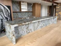 Comptoir en quartzite Roman Impression au design moderne pour l'intérieur des maisons et villas