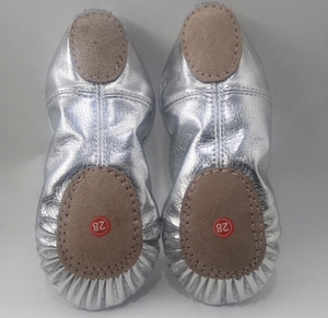 <span class=keywords><strong>Zapatillas</strong></span> <span class=keywords><strong>de</strong></span> <span class=keywords><strong>Ballet</strong></span> <span class=keywords><strong>doradas</strong></span> para mujer, zapatos <span class=keywords><strong>de</strong></span> baile, zapatos clásicos <span class=keywords><strong>de</strong></span> cuero PU, <span class=keywords><strong>zapatillas</strong></span> <span class=keywords><strong>de</strong></span> <span class=keywords><strong>Ballet</strong></span> para Yoga - Product Image 3