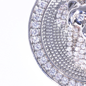 Pendentif rond en stock, diamant moissanite VVS, certificat GRA, plaqué or, argent sterling 925, passe le test du diamant, cadeau unisexe - Product Image 3