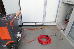 Station <span class=keywords><strong>de</strong></span> diagnostic robuste pour câbles mobiles, unité <span class=keywords><strong>de</strong></span> décharge d'impulsions automatique, traceur <span class=keywords><strong>de</strong></span> circuit pour les infrastructures utilitaires aéroportuaires - Product Image 5