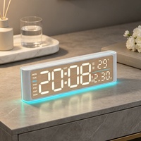 Holzmaserung Heimdekoration Elektronische LED Minimalistische Digitale Großdisplay-Tischuhr USB-Radio Multifunktions-Ambientelicht für