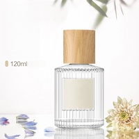 Désodorisant pour voiture de luxe Offre Spéciale Parfum avec logo personnalisé Parfum longue durée Bouteille en verre Diffuseur de roseaux pour voiture
