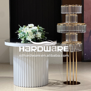 Ensemble de chaises et de table de mariage avec plateau en verre trempé et structure en acier inoxydable au design moderne pour les fêtes - Product Image 4