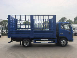 Camión de Carga DFAC de 5t con Rejilla de Acero, Puerta Lateral, para Transporte de Animales, Aves, Frutas y Productos Agrícolas, en Venta - Product Image 3
