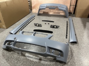 Accesorios de coche XLstyling, parachoques de kit de carrocería Exterior para <span class=keywords><strong>BMW</strong></span> <span class=keywords><strong>Serie</strong></span> <span class=keywords><strong>3</strong></span> E90 Pre 05-08 a modelo M3 - Product Image 3