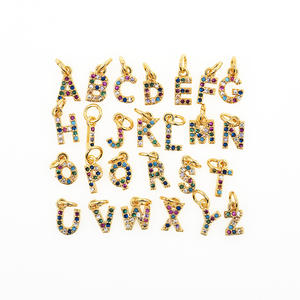 Nouveau Collier Pendentif en Cuivre avec 26 Lettres, Zircon Incrusté, Breloque Initiales A-Z, Accessoires Personnalisables pour Création de Bijoux DIY - Product Image 5