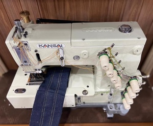จักรเย็บผ้าอุตสาหกรรม Kansai Special 1508 สำหรับงานหนัก เย็บผ้าเดนิมและวัสดุหนา เย็บขอบเอว มีจำหน่าย - Product Image 4
