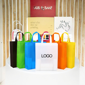 Sac non tissé de haute qualité KAIYE, personnalisé avec logo imprimé, réutilisable, recyclable, biodégradable, écologique, pour chaussures, vêtements, cadeaux, shopping - Product Image 3