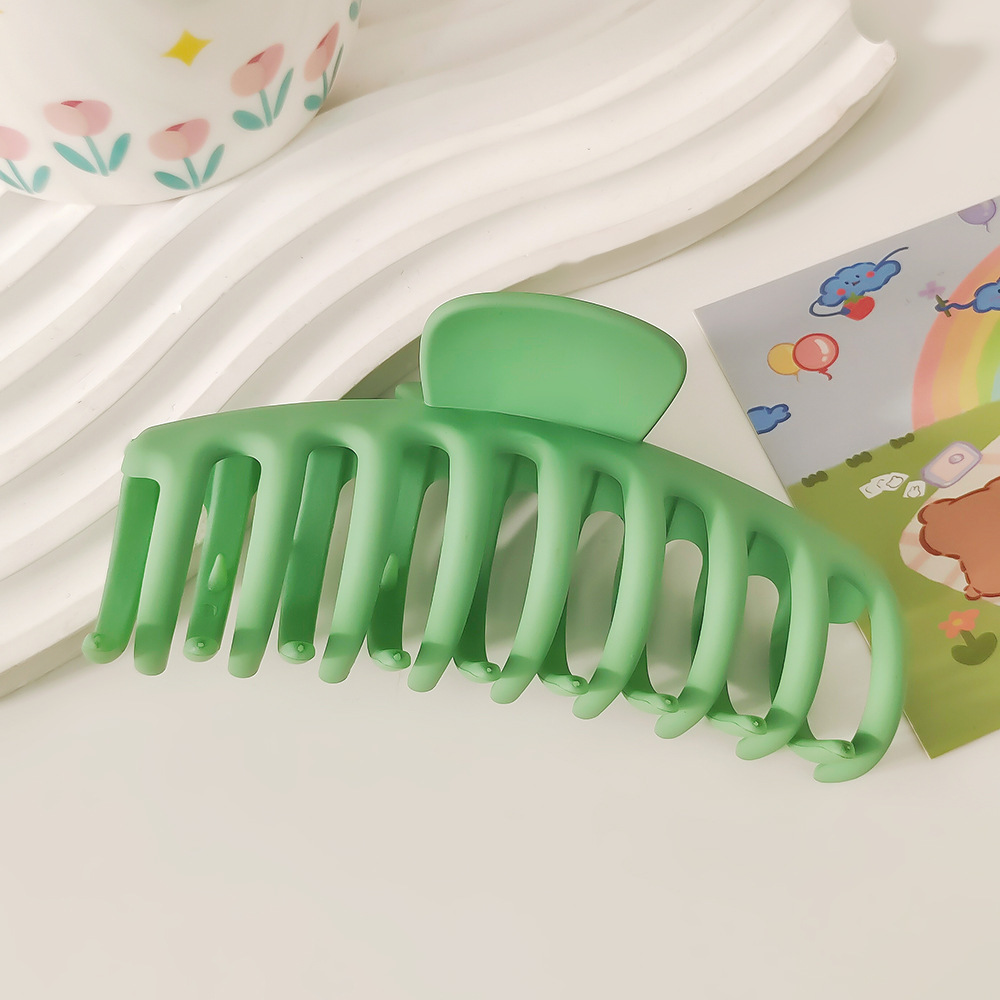 Green keel clip