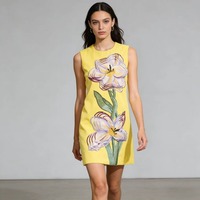 Robe mi-longue respirante à col rond brodée de fleurs et patchwork sans manches effet peinture à l'huile pour femme – Collection Printemps Tendance