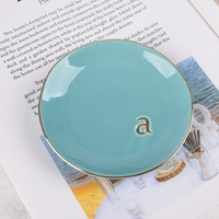 Plateau décoratif en céramique avec bordure dorée, design personnalisé, porte-bijoux, plateau à bagues avec initiale, plateau à bibelots, porte-bijoux de mariage