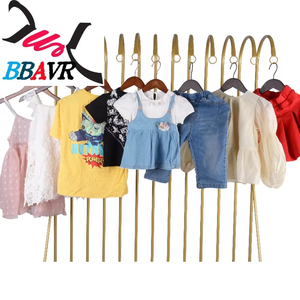 เสื้อผ้าเด็กมือสองขายส่งจำนวนมาก คละยี่ห้อ โพลีเอสเตอร์/คอตตอน สำหรับเด็กผู้ชายและเด็กผู้หญิง ฤดูร้อน สั่งซื้อขั้นต่ำ 45 กก. - Product Image 1