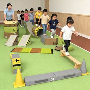 Équipement de terrain de jeu personnalisable, obstacles de guerrier <span class=keywords><strong>ninja</strong></span> pour enfants en plein air, antidérapant pour les enfants, parc extérieur, train d'obstacles - Product Image 2