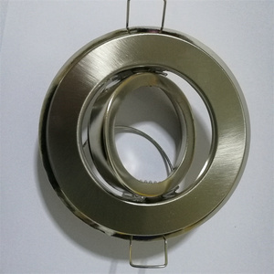 Cadre de downlight mr16 encastré à surface conique <span class=keywords><strong>plate</strong></span> à tête unique avec anneau intérieur réglable <span class=keywords><strong>pour</strong></span> ampoules led gu10/gu5.3 - Product Image 3