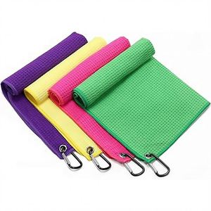 Ensemble de serviettes de golf bleues pliables en trois parties, en microfibre de polyester et coton très résistantes, motif gaufré, avec grand mousqueton et logo - Product Image 5